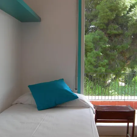 Utopia House