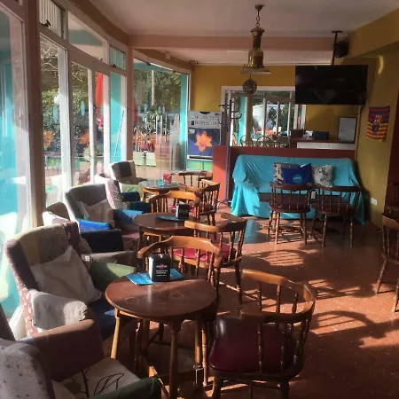 Utopia House Hostel